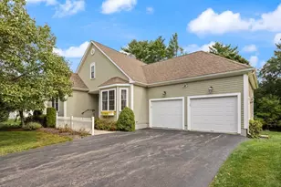 36 Shannonmarie Way, Easton, MA 02356 - Photo 3