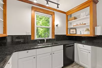 2501 Centre St, Boston, MA 02132 - Photo 15