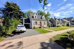 49 Carew Terrace, Springfield, MA 01104 - Photo 3