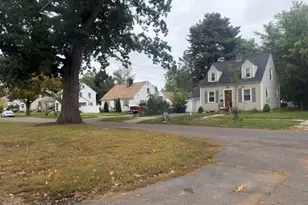 49 Carew Terrace, Springfield, MA 01104 - Photo 19