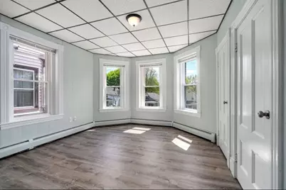 100 4th Av 100 4th Ave #3, Lowell, MA 01854 - Photo 3