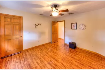 352 Lake Ave., Worcester, MA 01604 - Photo 13