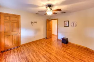 352 Lake Ave, Worcester, MA 01604 - Photo 13