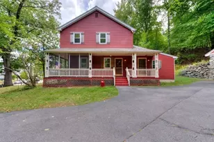 352 Lake Ave, Worcester, MA 01604 - Photo 1