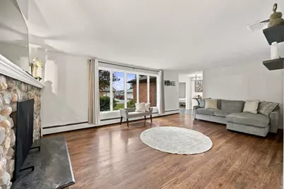 17 Oakridge St, Ludlow, MA 01056 - Photo 11
