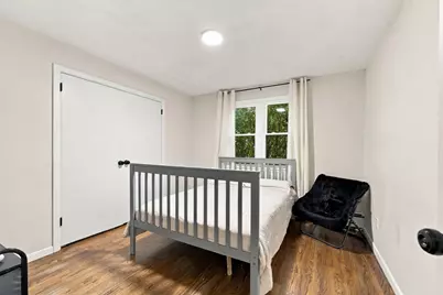 17 Oakridge St, Ludlow, MA 01056 - Photo 17