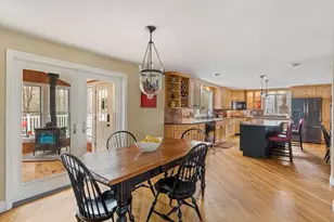 8 Greybirch Rd, Andover, MA 01810 - Photo 11