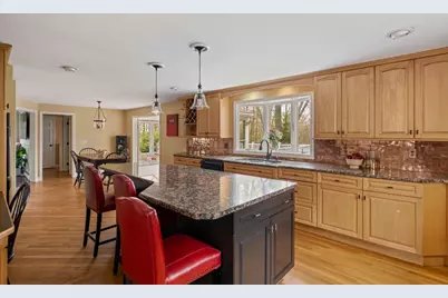 8 Greybirch Rd, Andover, MA 01810 - Photo 15