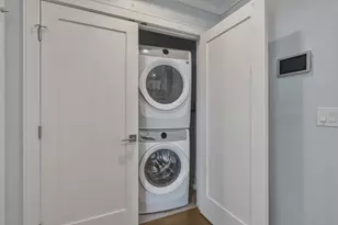 134 Chelsea St, Boston, MA 02128 - Photo 17