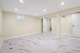 107 Woodley Ave, Boston, MA 02132 - Photo 27