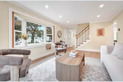 107 Woodley Ave, Boston, MA 02132 - Photo 3