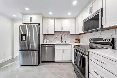 107 Woodley Ave, Boston, MA 02132 - Photo 11