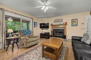 126 Alan A Dale Dr, Becket, MA 01223 - Photo 9