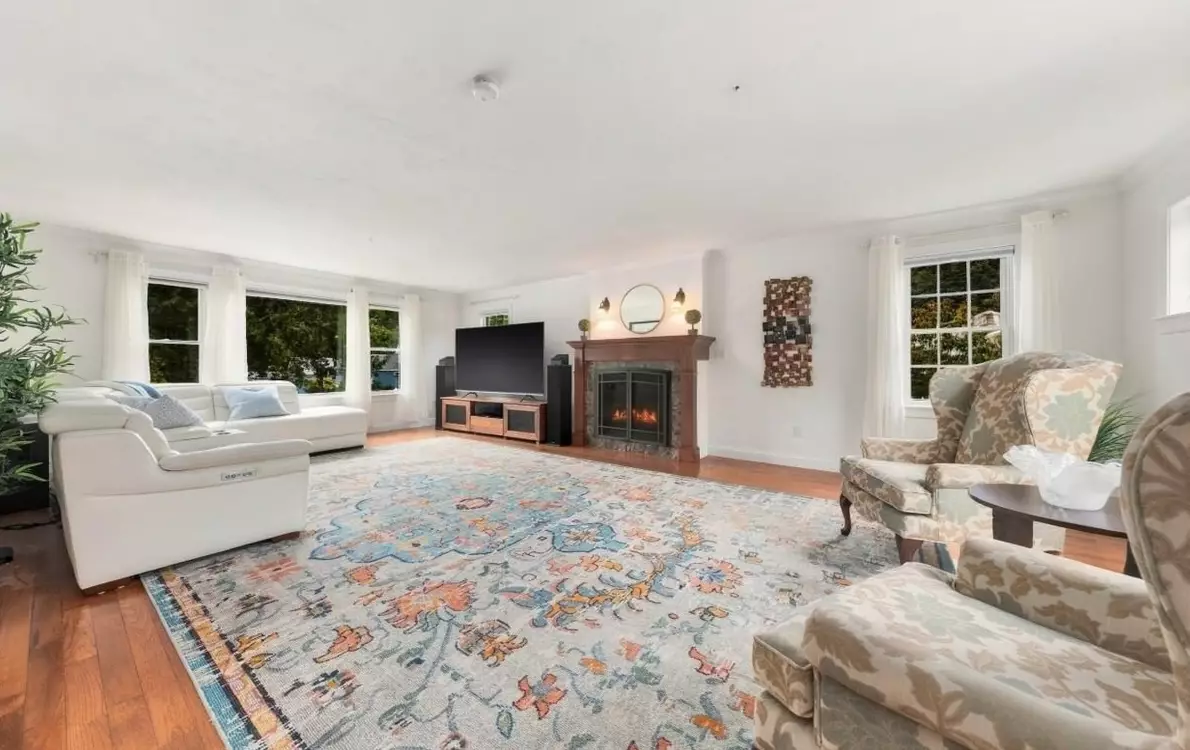 276 East Street, Hingham, MA 02043 - Photo 3