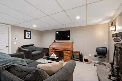 107 Cedar St, Sturbridge, MA 01518 - Photo 33