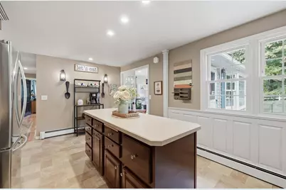 107 Cedar St, Sturbridge, MA 01518 - Photo 5