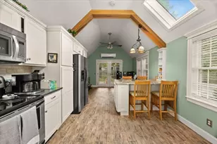 421 N Main St, Raynham, MA 02767 - Photo 17