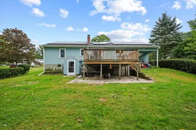 3 Vine St, Webster, MA 01570 - Photo 3