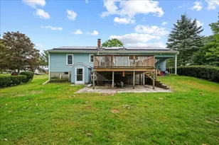 3 Vine St, Webster, MA 01570 - Photo 3