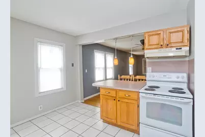 81-83 Chestnut Street, Springfield, MA 01151 - Photo 9