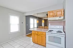 81-83 Chestnut St, Springfield, MA 01151 - Photo 9