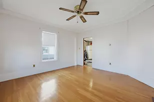 16 Kearney St, Malden, MA 02148 - Photo 9