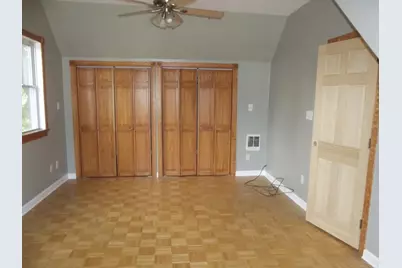 27 Elizabeth St, Lunenburg, MA 01462 - Photo 21