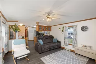 1 Arrow Dr, Salem, NH 03079 - Photo 5