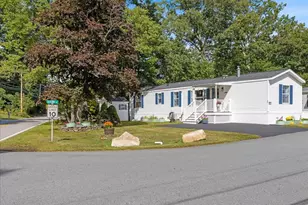 1 Arrow Dr, Salem, NH 03079 - Photo 3