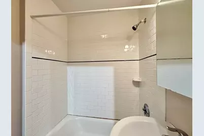 2 Arlington St #22, Cambridge, MA 02140 - Photo 15
