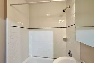 2 Arlington St, Cambridge, MA 02140 - Photo 15