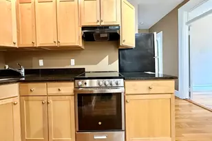 2 Arlington St, Cambridge, MA 02140 - Photo 5