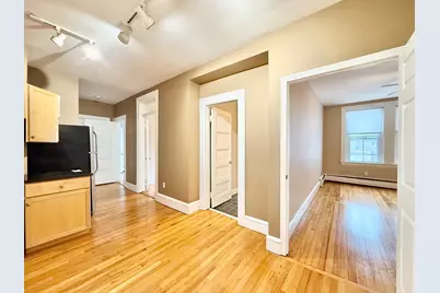 2 Arlington St #22, Cambridge, MA 02140 - Photo 9