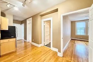 2 Arlington St, Cambridge, MA 02140 - Photo 9