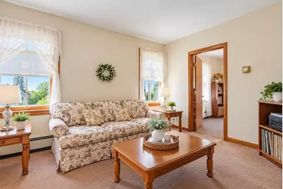 12 Kearney St, Malden, MA 02148 - Photo 11
