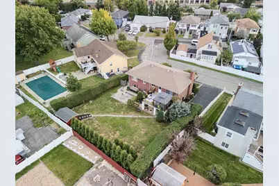 32 Robert Rd, Revere, MA 02151 - Photo 35