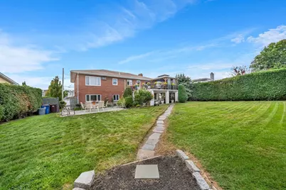 32 Robert Rd, Revere, MA 02151 - Photo 7