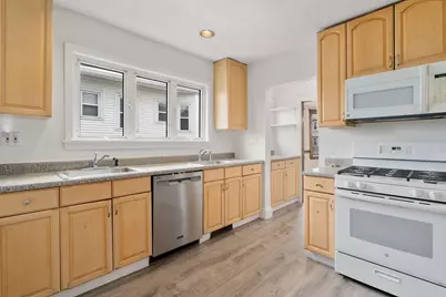 38 Blenford Road #38, Boston, MA 02135 - Photo 15