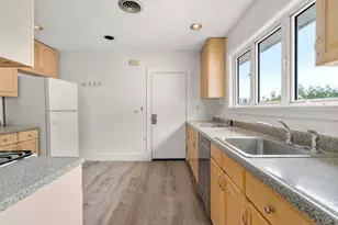 38 Blenford Rd, Boston, MA 02135 - Photo 17