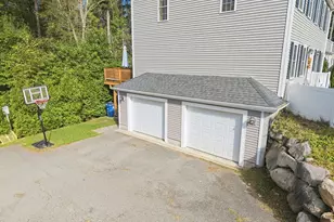 1687 Phillips Rd, New Bedford, MA 02745 - Photo 3