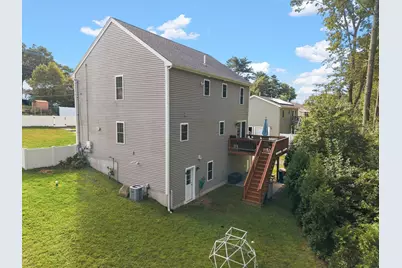 1687 Phillips Rd, New Bedford, MA 02745 - Photo 9