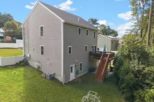 1687 Phillips Rd, New Bedford, MA 02745 - Photo 9