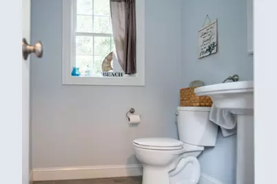 332 Monponsett St, Hanson, MA 02341 - Photo 9