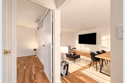 14 Boston St #1A, Somerville, MA 02143 - Photo 5
