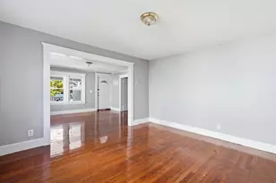 58-60 Bristol St, Springfield, MA 01109 - Photo 13