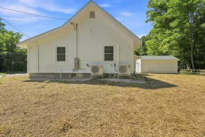 204 River Dr, Hadley, MA 01035 - Photo 27