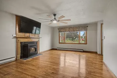 69 Lynch Drive, Holyoke, MA 01040 - Photo 7