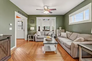 5 Mooney Ave, Salem, MA 01970 - Photo 5