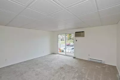 80 Damon Rd #8206, Northampton, MA 01060 - Photo 3