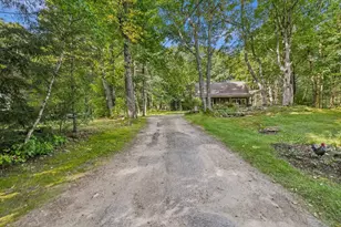 900 Clark St, Gardner, MA 01440 - Photo 39